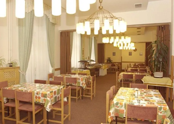 Splendid Отель